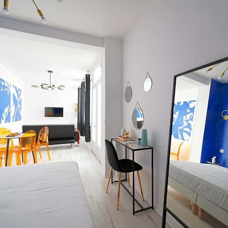 Modern Large Studio Apartment For 3 Paris Exterior foto